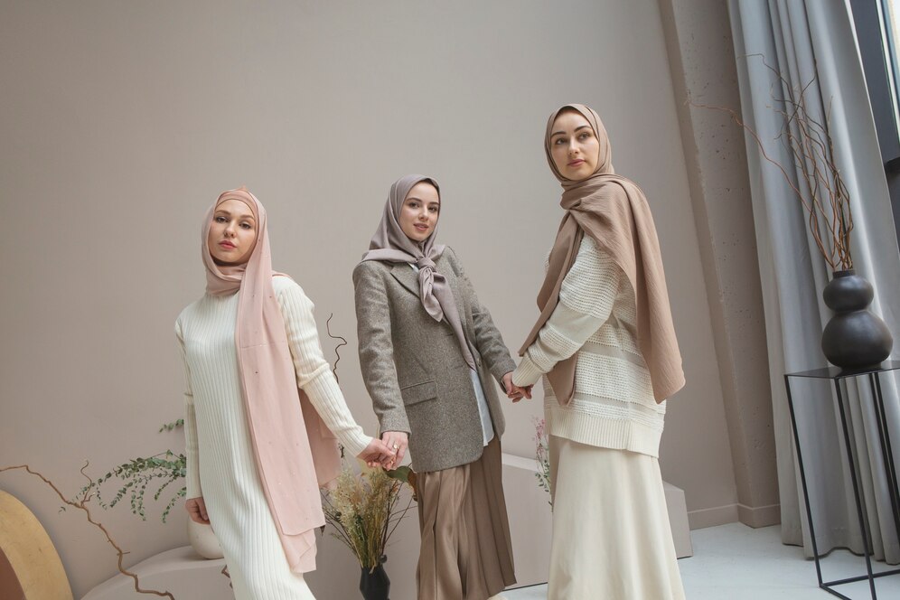 Shop Trendy Modest Dresses Online: A Guide to Effortless Elegance